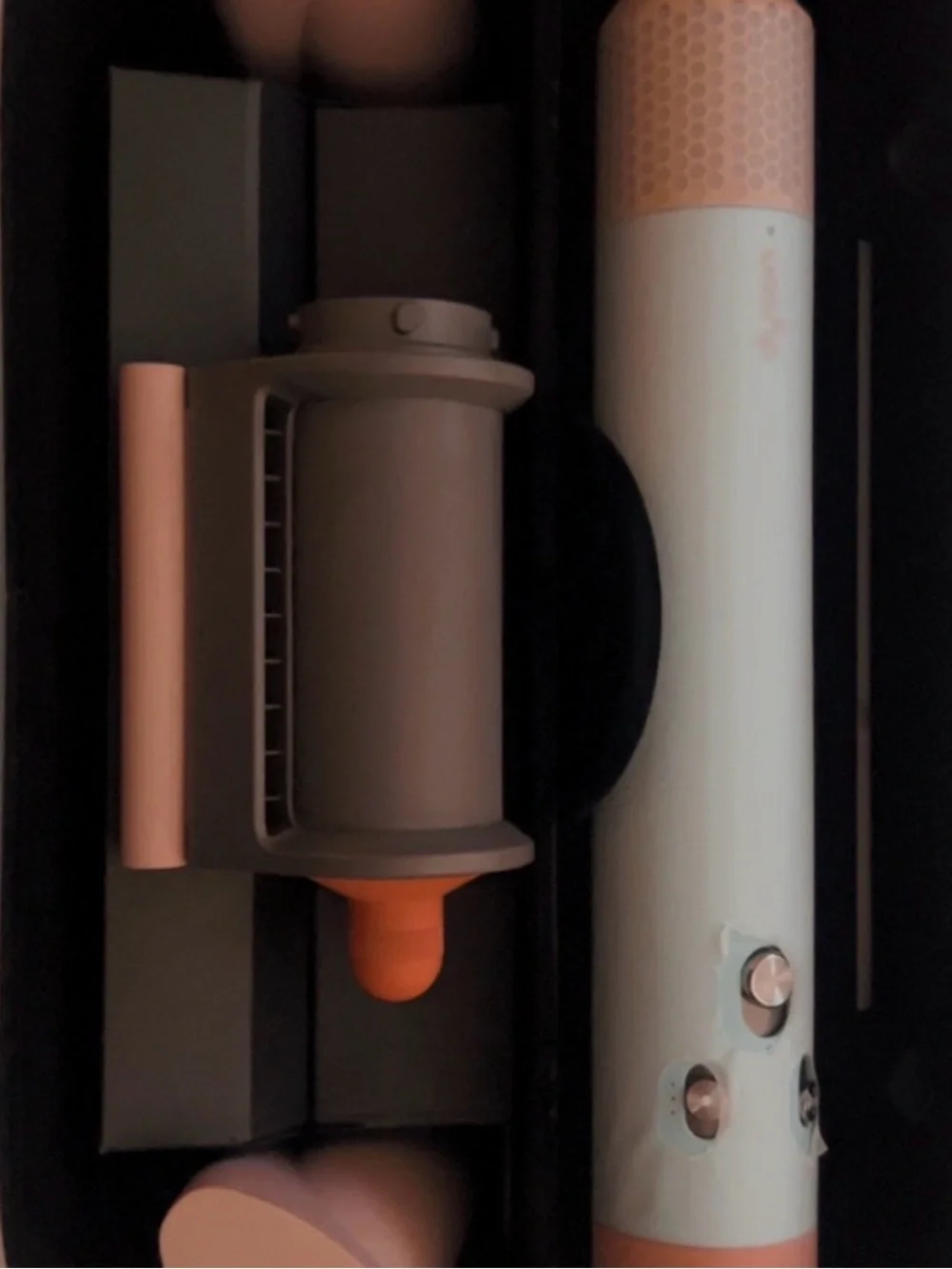 Dyson airwrap